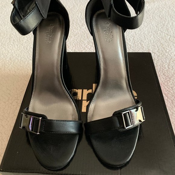 Charlotte Russe Black Sandal - Picture 3 of 7